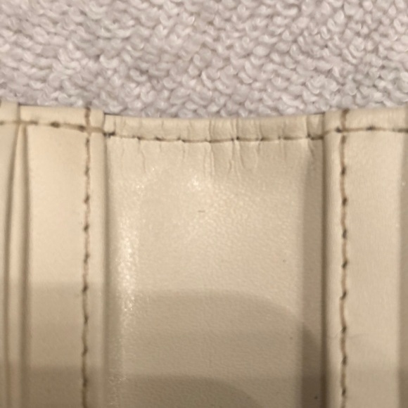 ✨KATE SPADE GOLD WALLET✨ - Picture 7 of 8